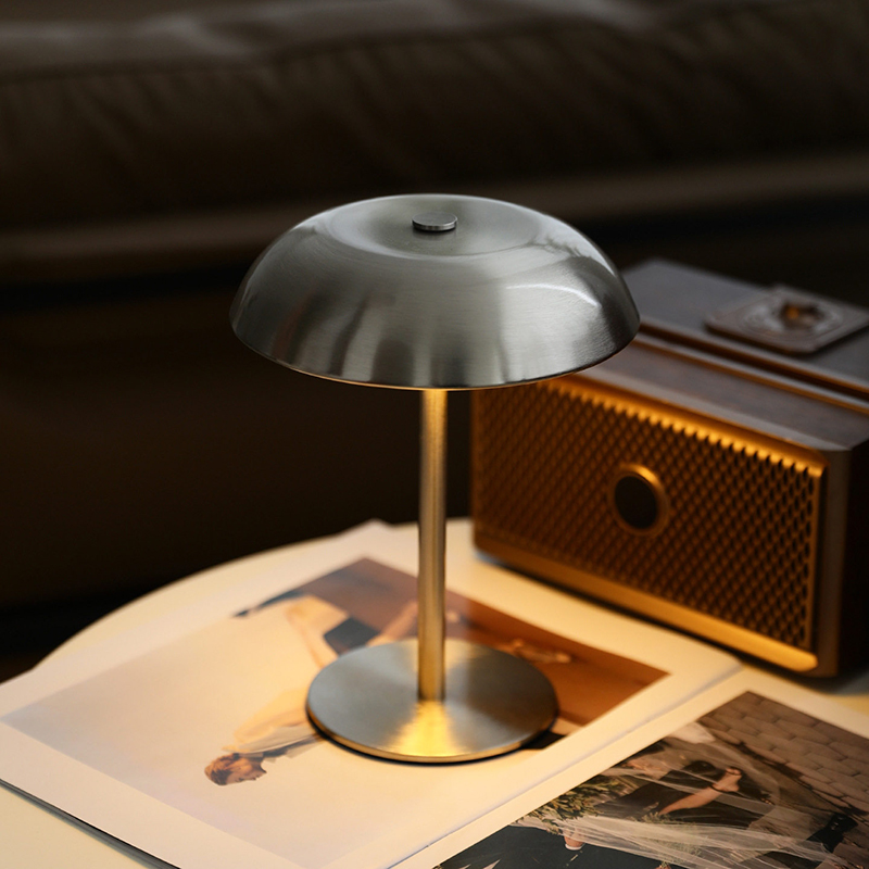 Милая настольная лампа в форме – обзор и цена Mushroom Table Lamp